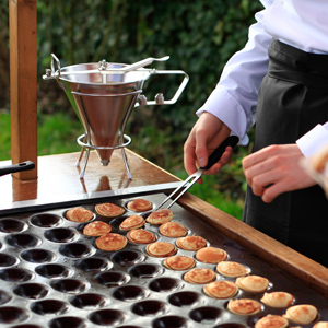 De lekkerste poffertjes, ter plekke bereid en direct van de bakplaat